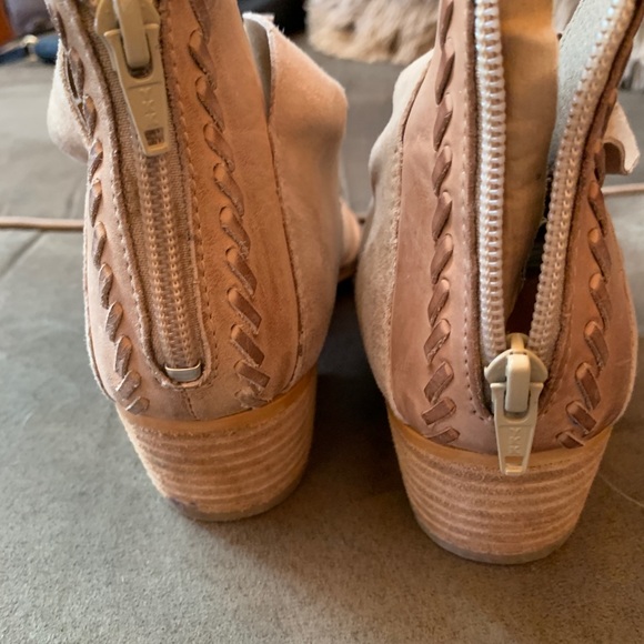 Booties!!! - Picture 3 of 4